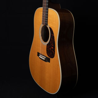 Martin D-28 2004 | Nord Guitar Vault Martin D-28 2004 | Nord Guitar Vault