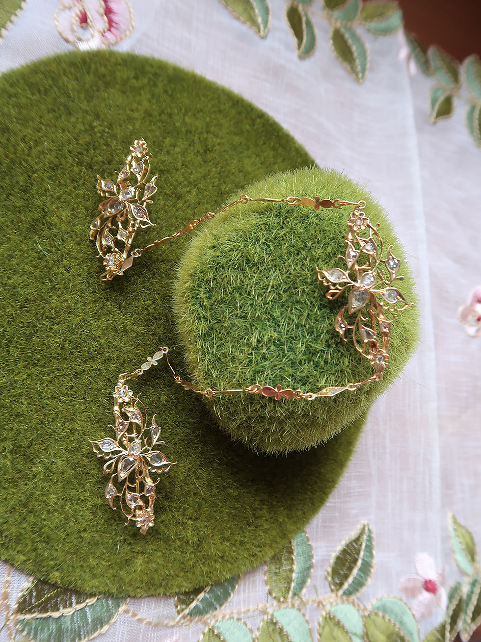 Thumbnail: Vintage: Kerosang Butterfly 9k Gold