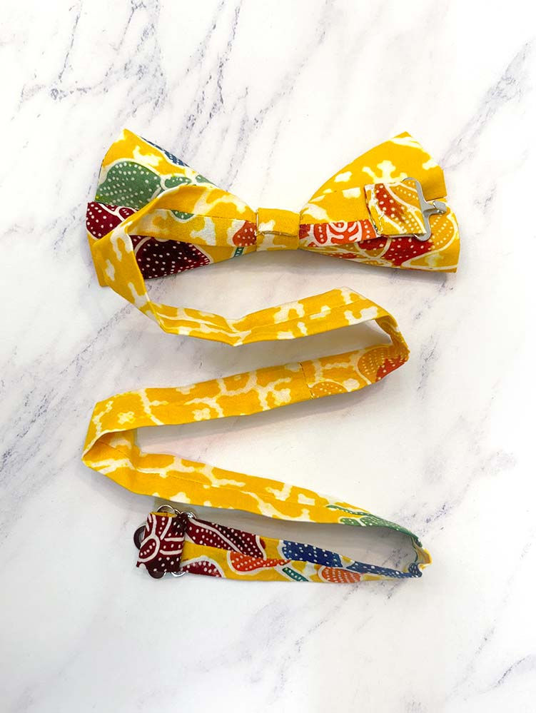 Thumbnail: Yellow Stamp Batik Bow Tie