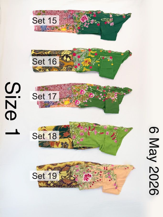 Thumbnail: Size 1: Little Peranakan Kebaya Sarong Set