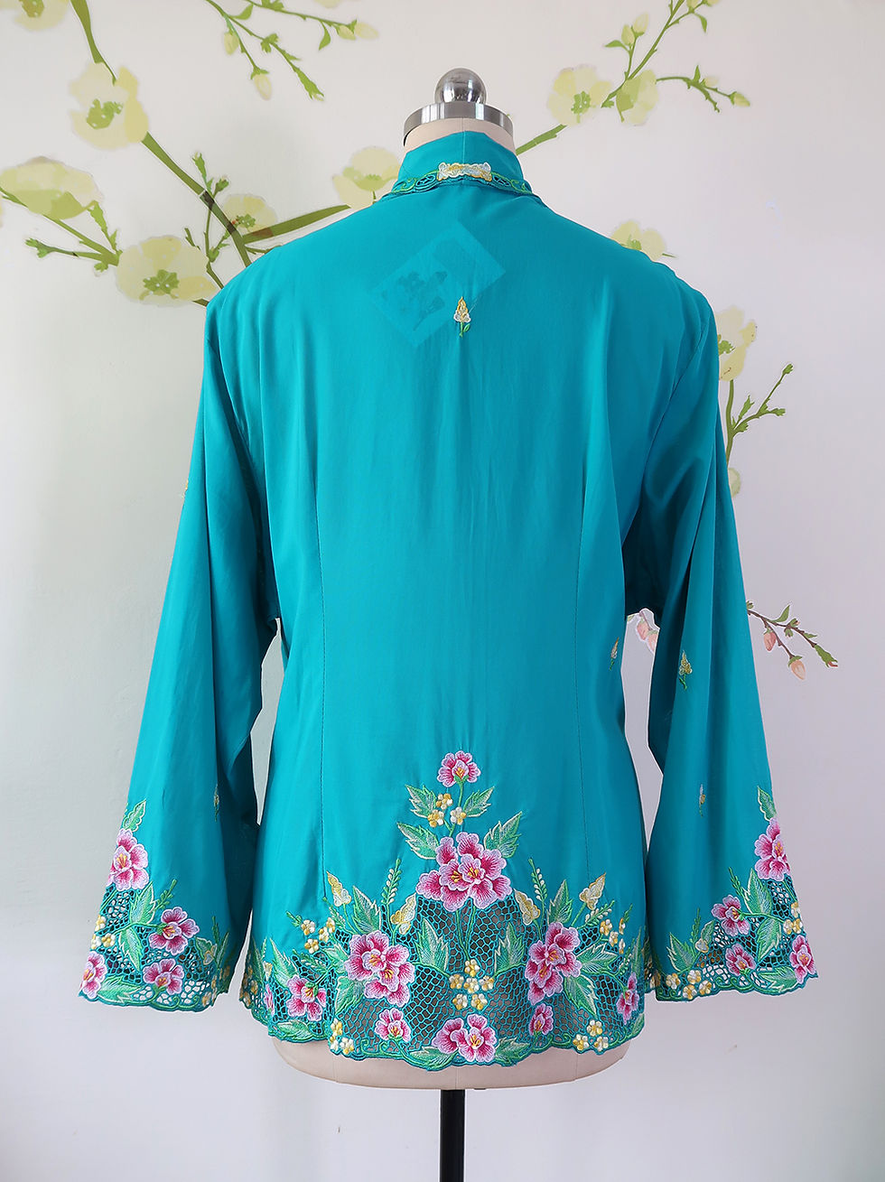 Thumbnail: Size 6XL H: Peony on Teal Kebaya