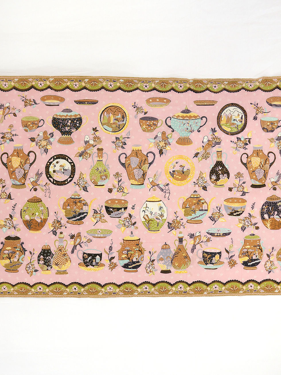 Thumbnail: Hand-drawn Batik Nyonya and Porcelainware Mint-Light Pink