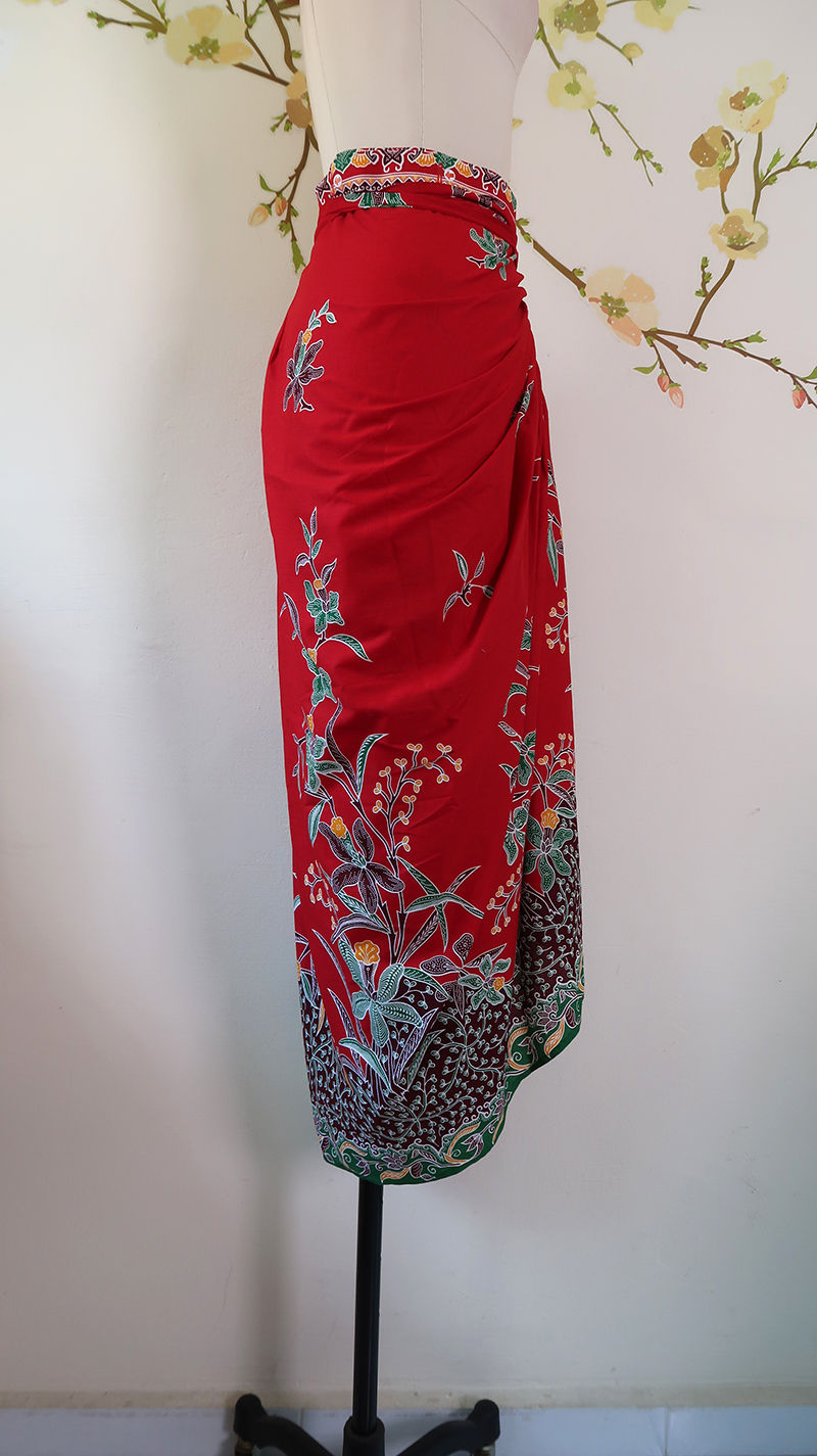 Thumbnail: Sarong String: Print Batik Red Orchid, length 95cm