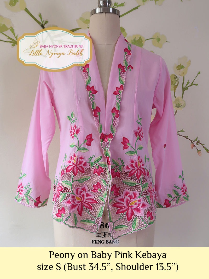 Size S H: Peony in Baby Pink Kebaya
