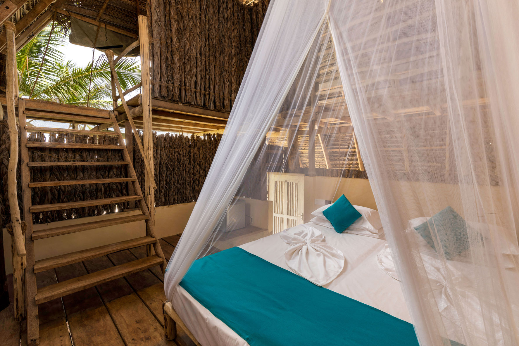 Beach Villa inside, Elements Beach & Nature Resort Kalpitiya Sri Lanka