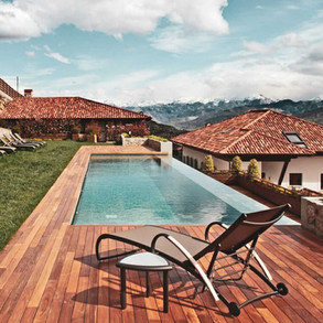 piscina-hoteel-puebloastur.jpeg