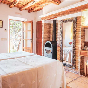 habitaciones-eco-hotel-rural-can-lluc.jpeg