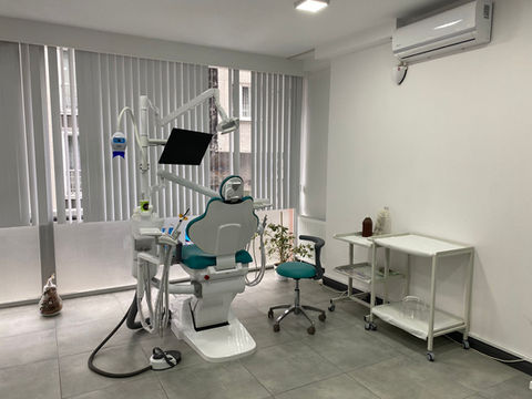 Mavi Dent Ağız ve Diş Polikliniği