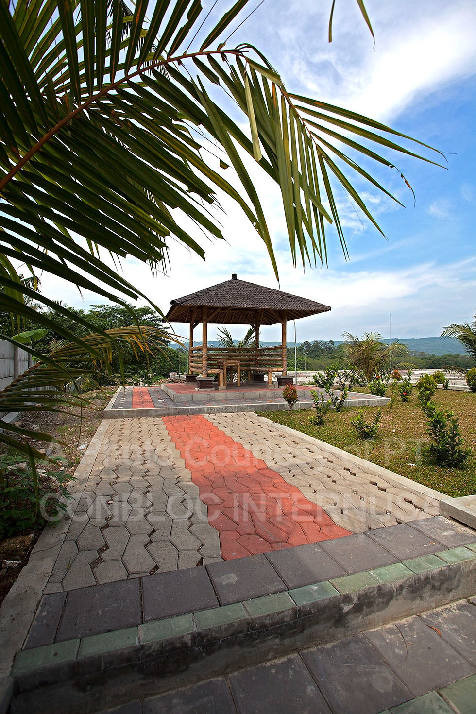 Thumbnail: paving block footprint PT conbloc internusa di pabrik purwakarta