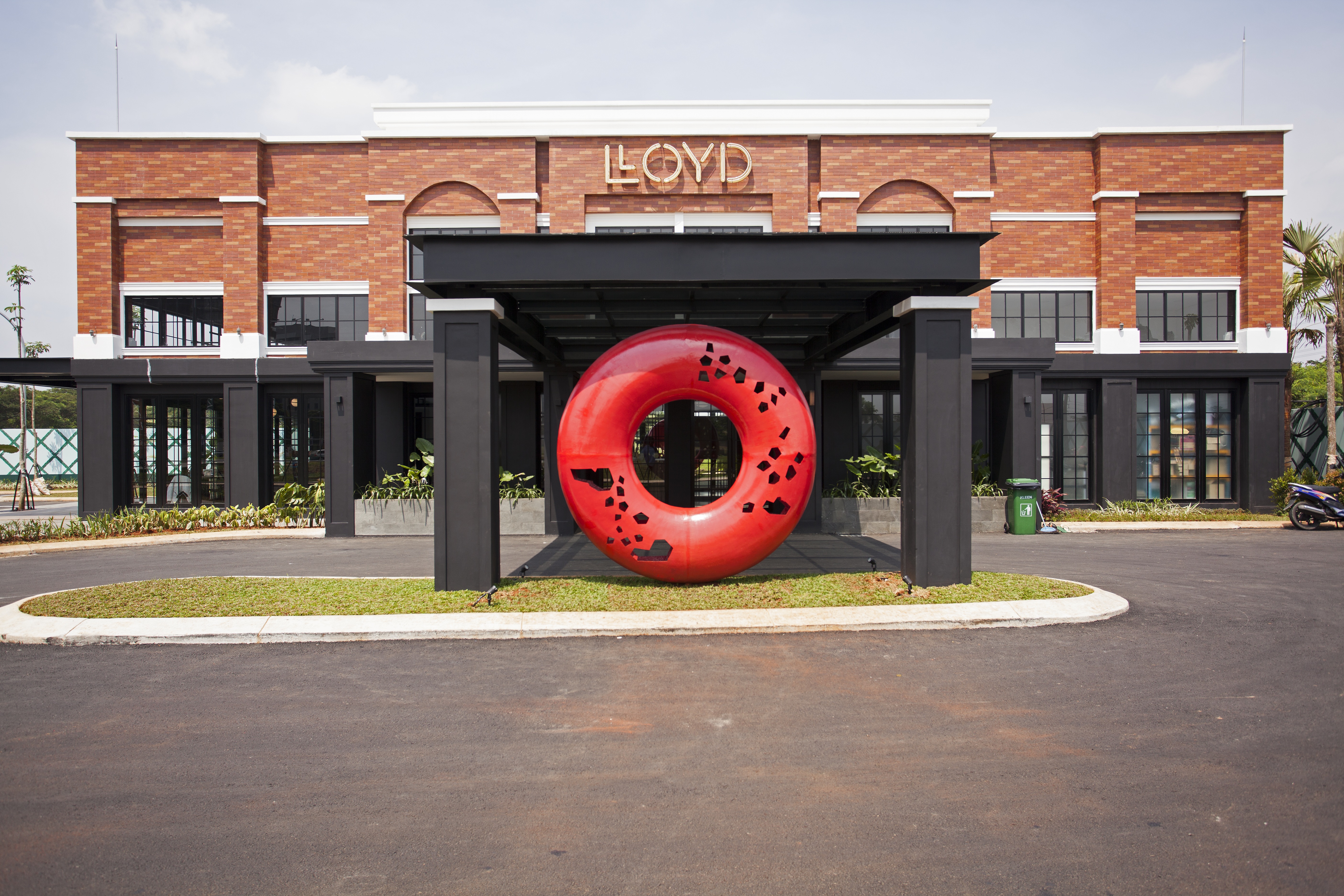 LLOYD Alam Sutera