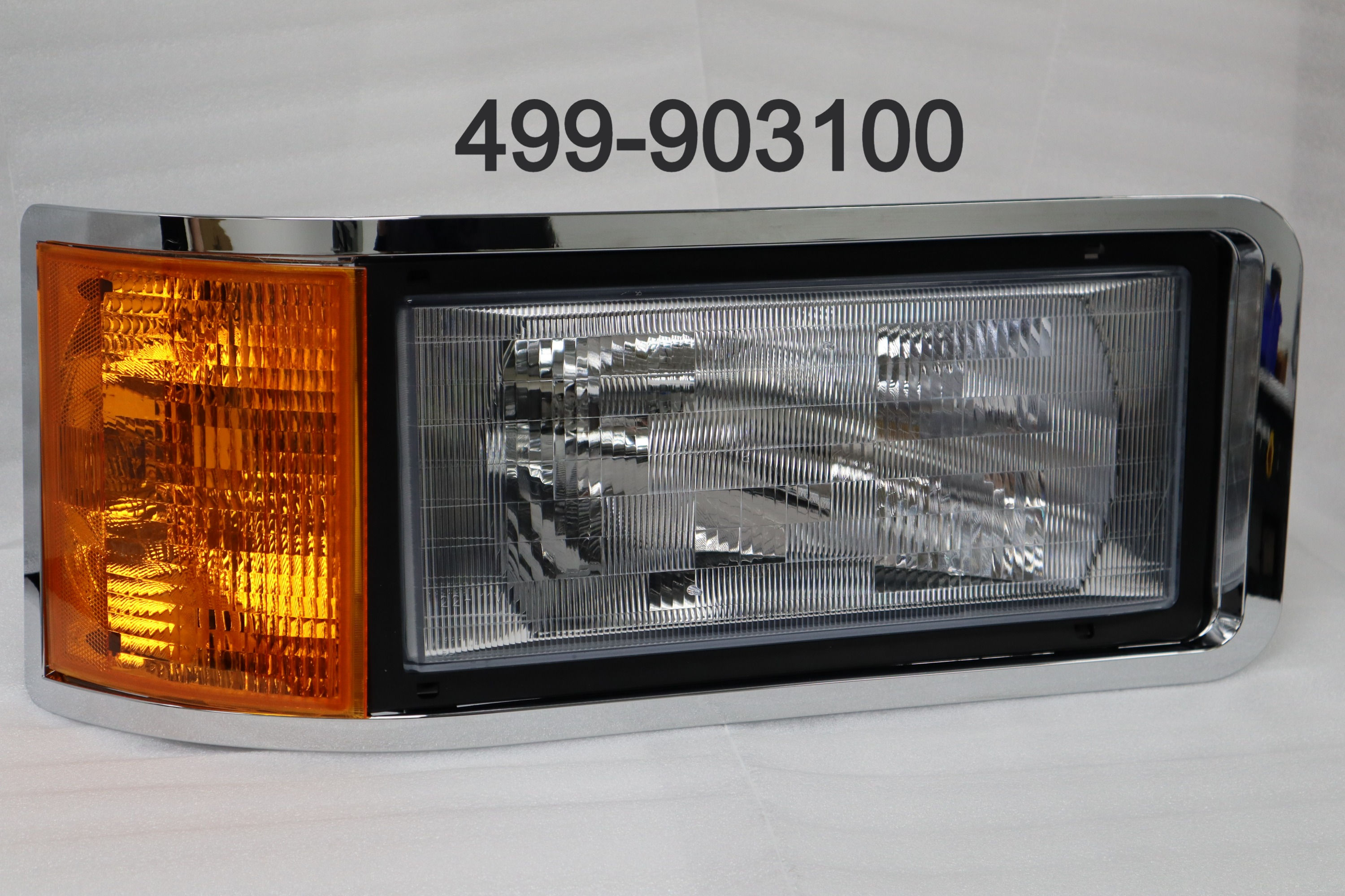 Headlight for Mack CH600/CL600/CL700 Replaces Mack PN# 25163253