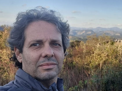           Um livro para mudar o olhar