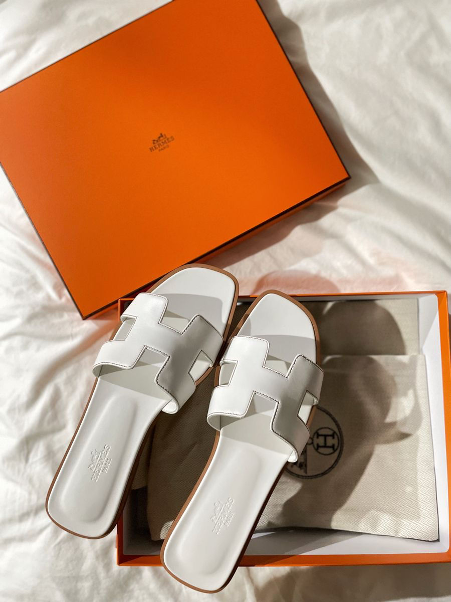 Thumbnail: Hermes Oran 