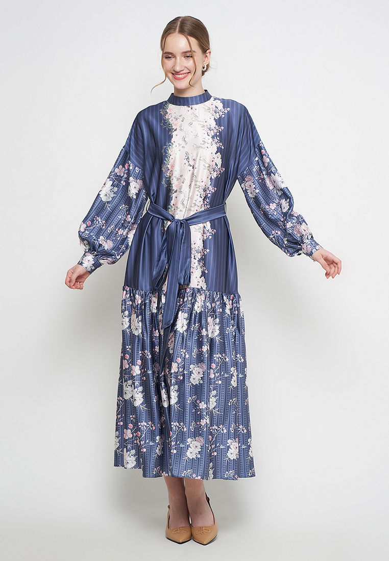 Thumbnail: Stripe Floral Drop Shoulder Abaya Dress With Detachable Belt