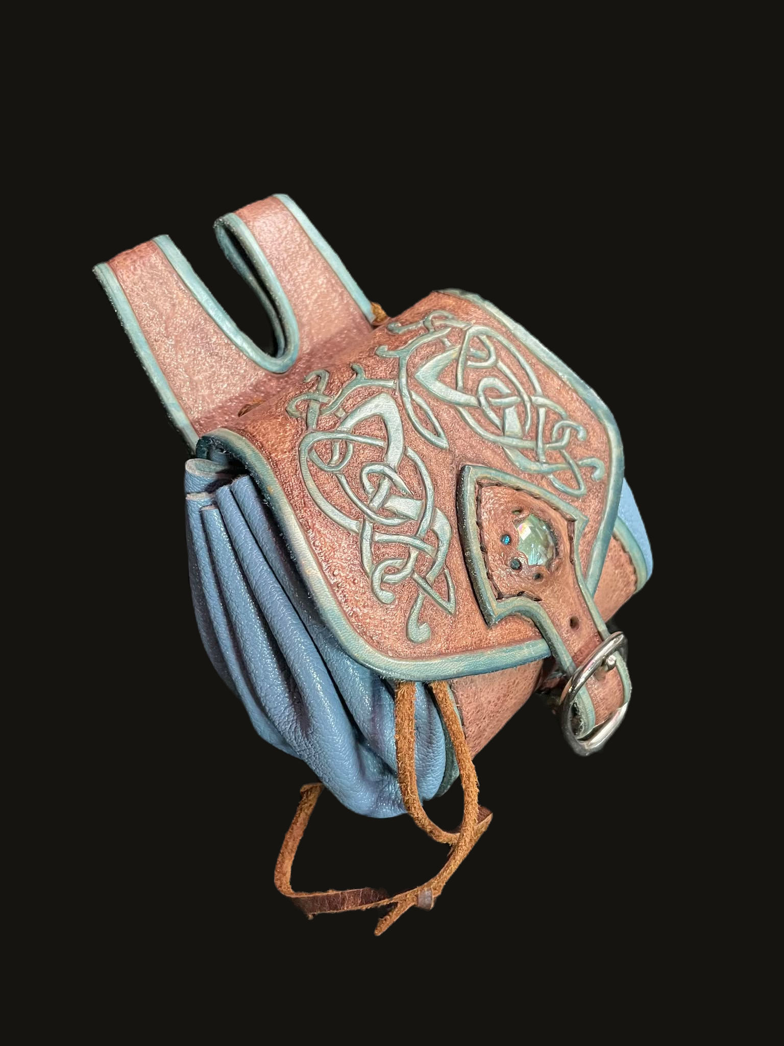 Escarcelle Viviane en cuir repoussé