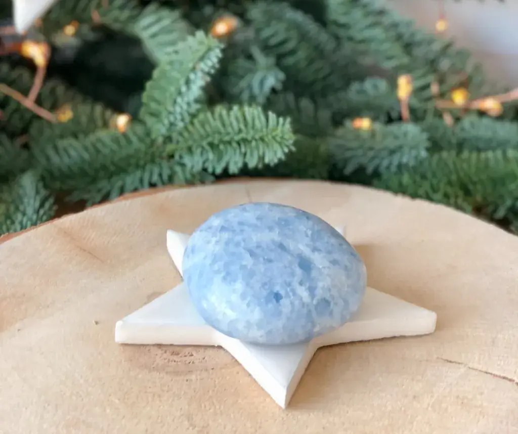 La calcite bleue, pierre du sommeil