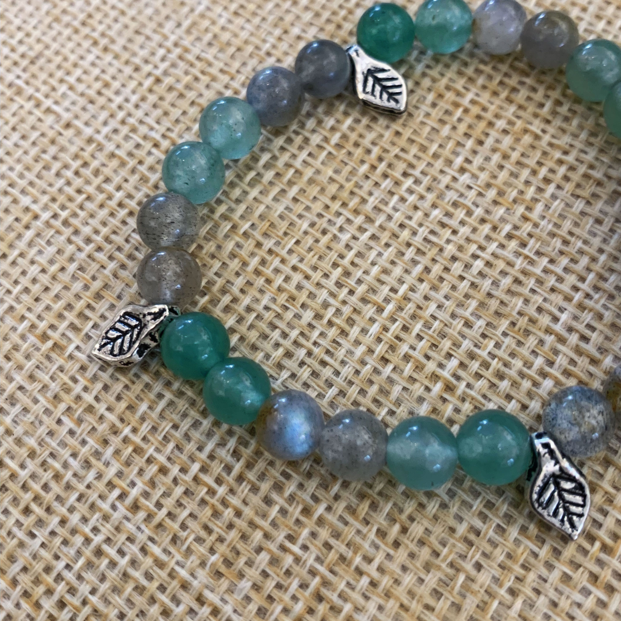 UNIQUE - Contre le négatif