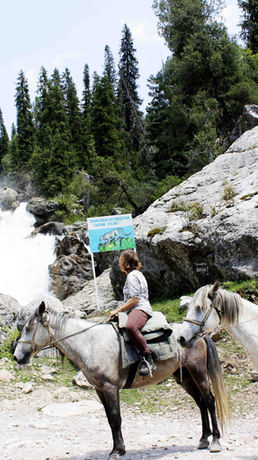 Sary-Chelek tours, park sarychelek, horse riding in reserve, mountain lake.