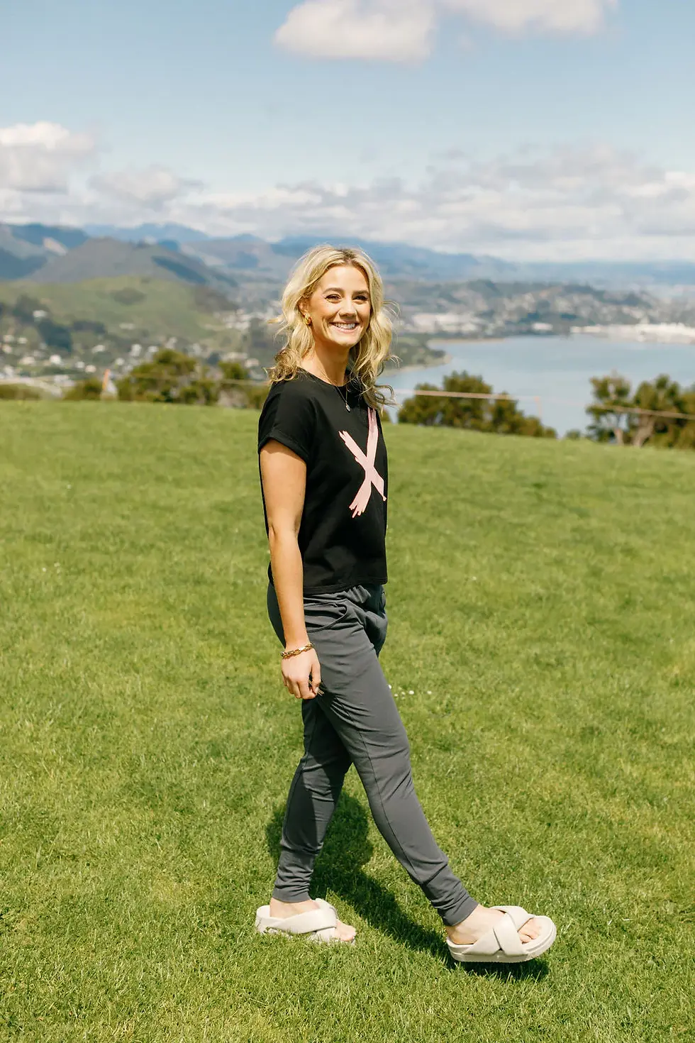 Homelee Jackie Tee - Black with Blossom Berry X