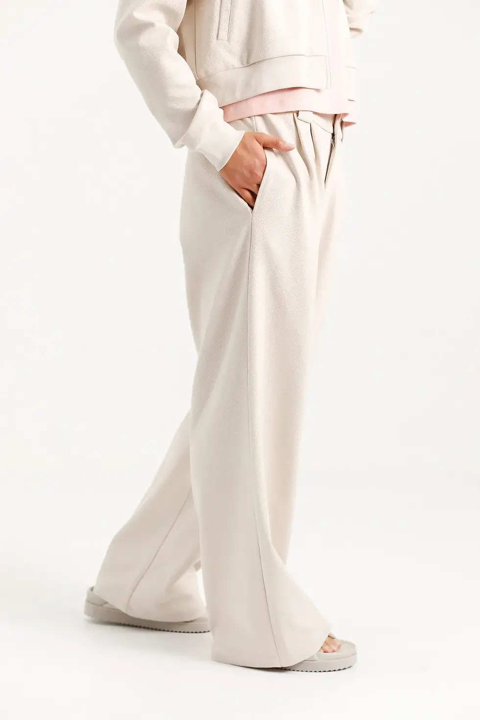 Thumbnail: Homelee  Finley Pants - Ivory