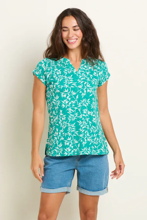 Brakeburn Notch Neck Bamboo Leaves T-Shirt