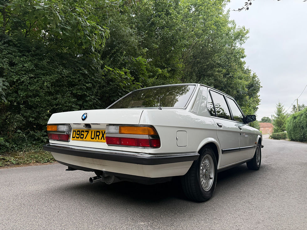 Thumbnail: BMW 525E