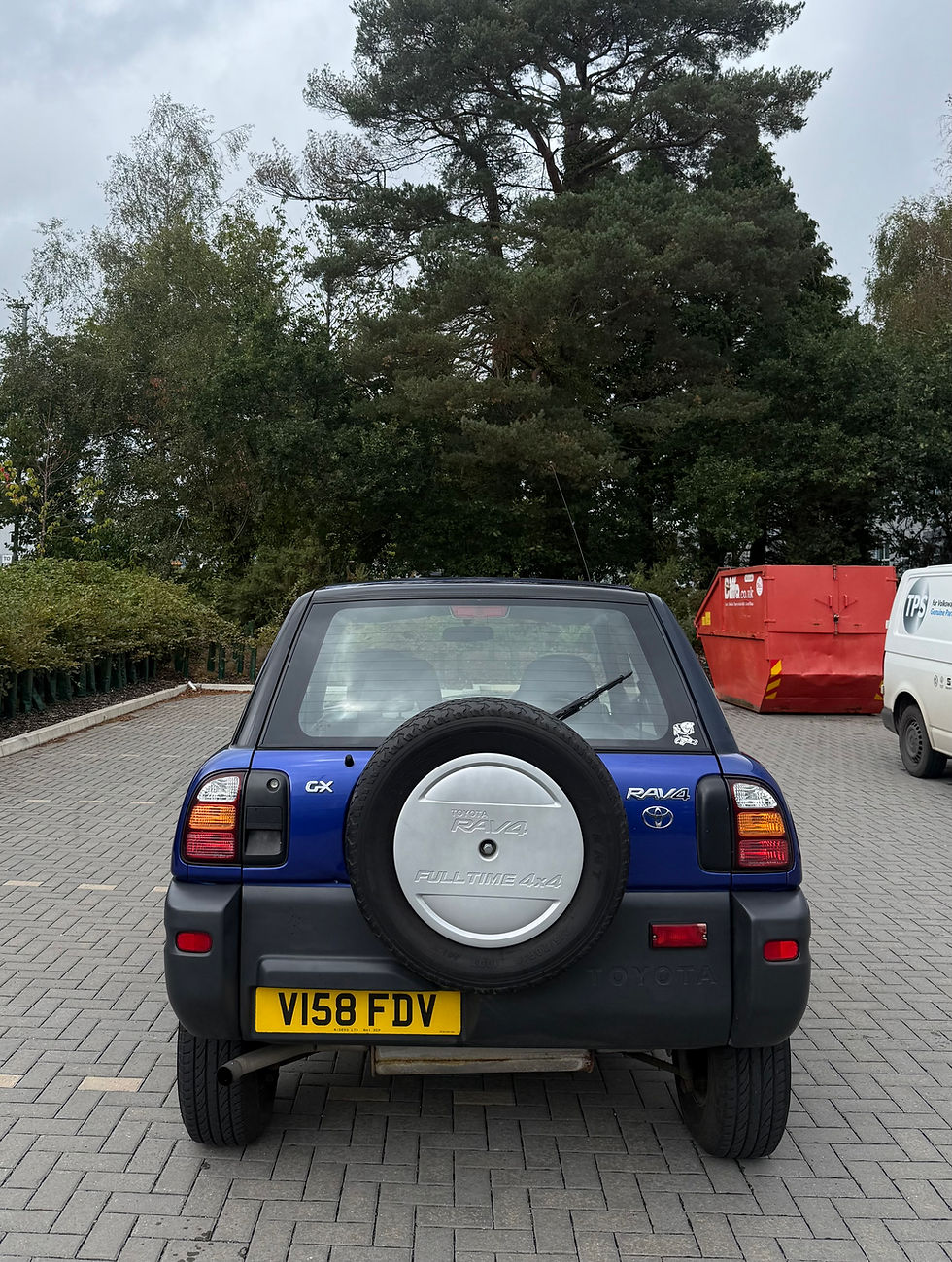 Thumbnail: MK1 Rav 4
