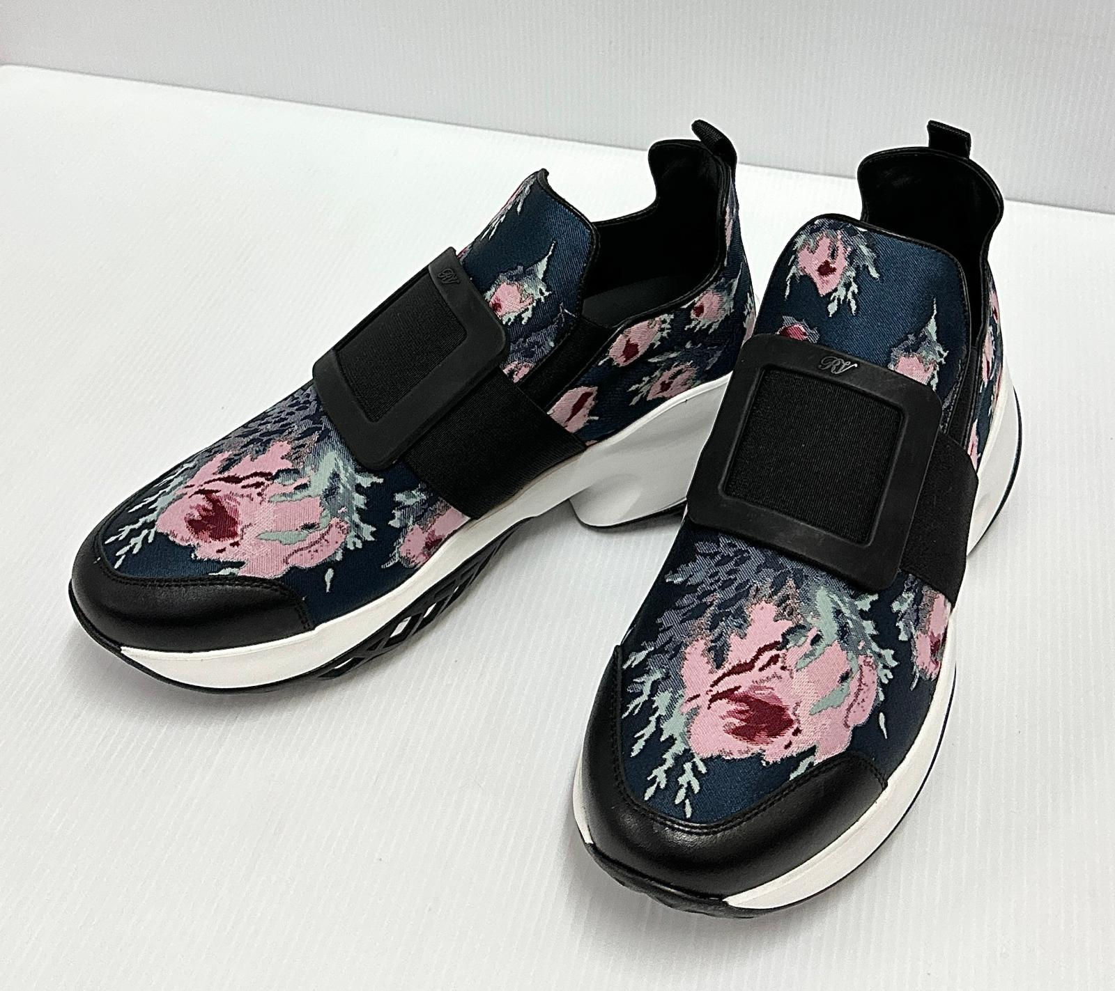 RVS168  Viv Run Slipon