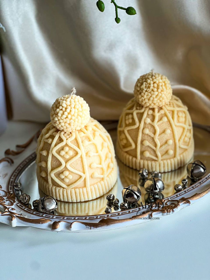 Cozy Christmas candles