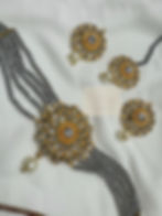 Thumbnail: Kinza Choker Set