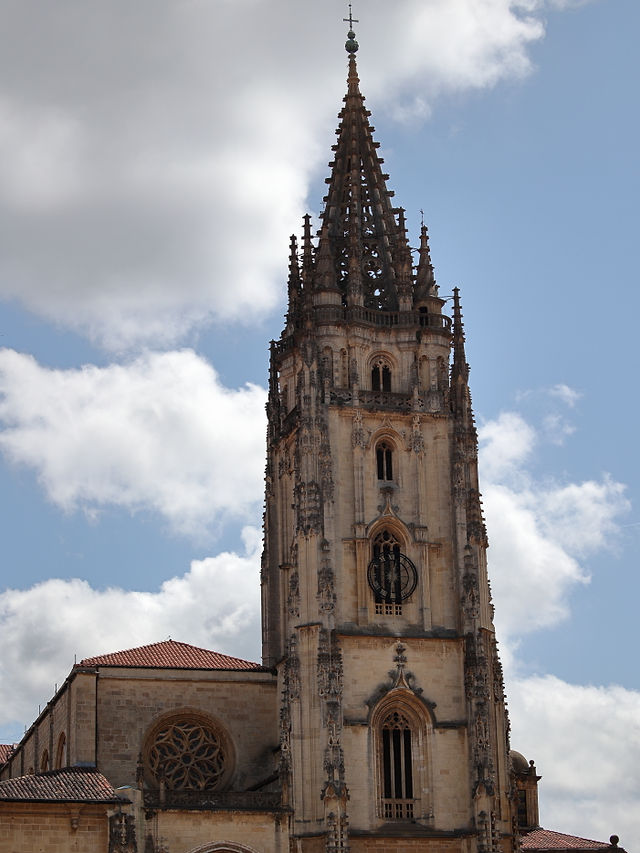 Lugares que ver en Oviedo - Catedral de San Salvador
