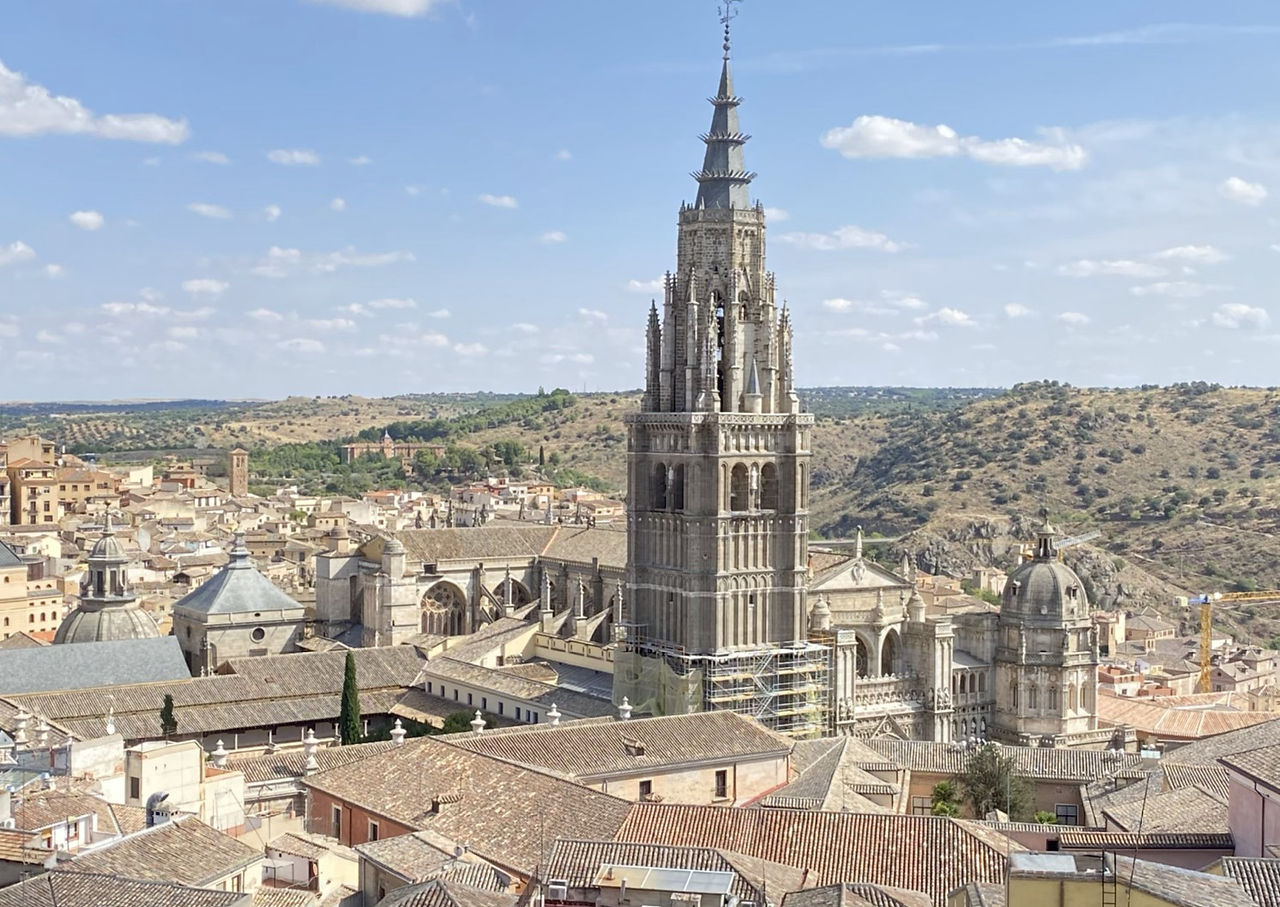 Cathedral of Toledo seen from Jesuitas church