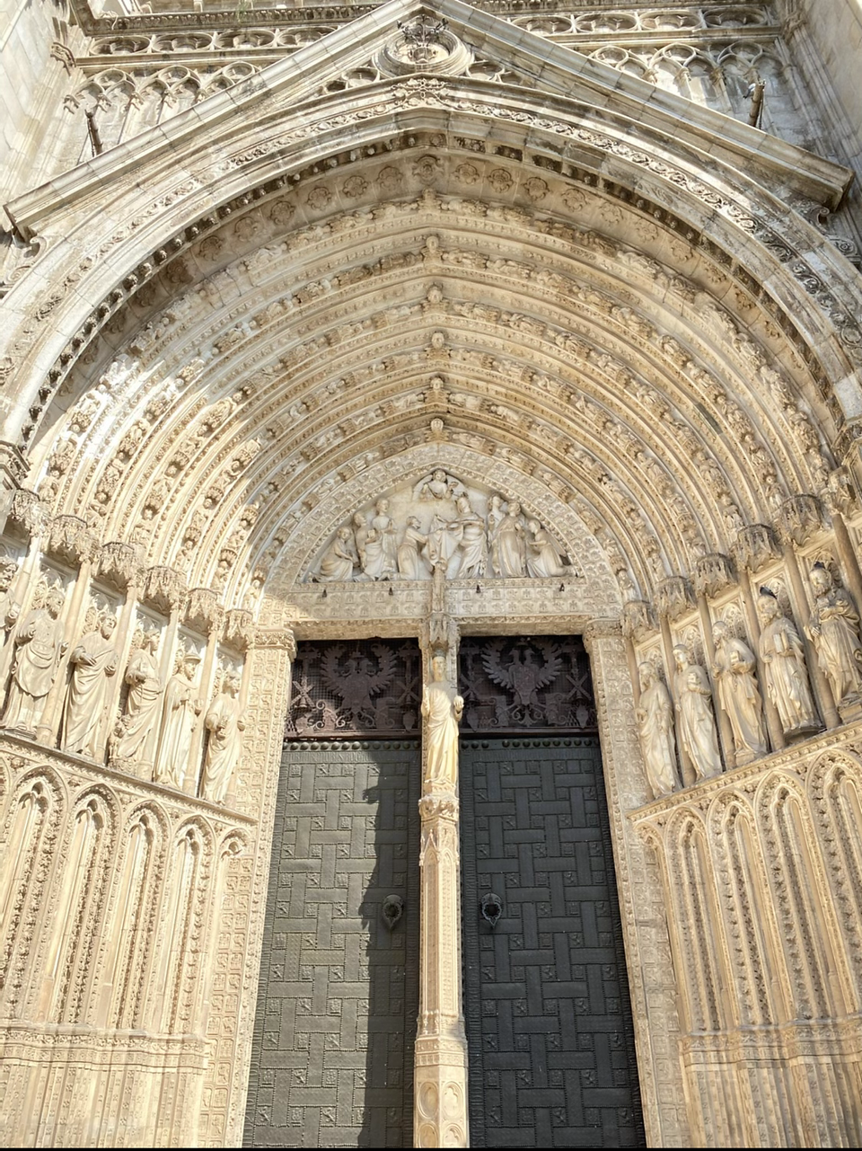 Lugares que ver en Toledo - Pórtico de la Catedral Primada de Toledo