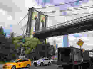 Pilar del Brooklyn Bridge