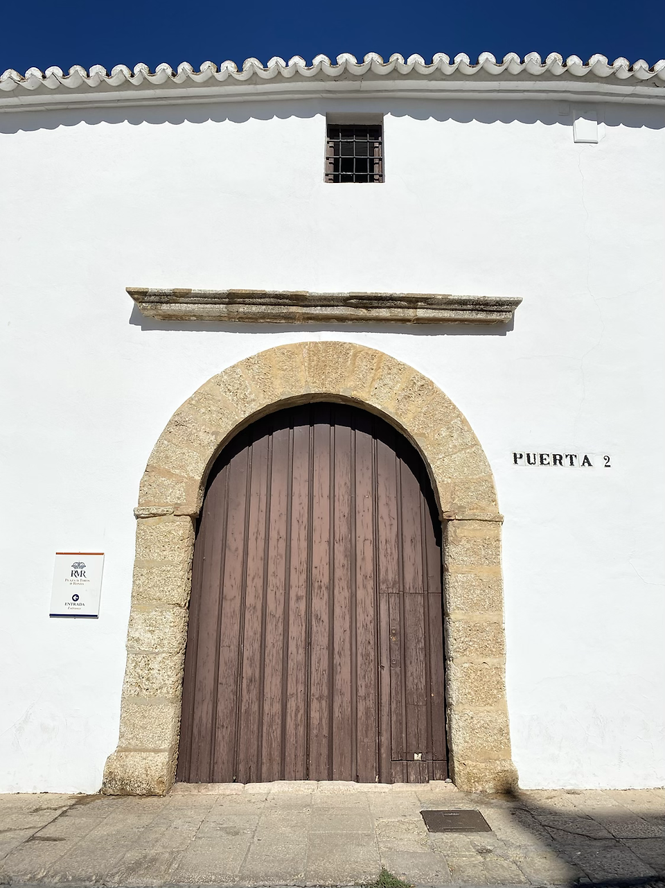 Puerta de acceso 2 a la Maestranza de Ronda