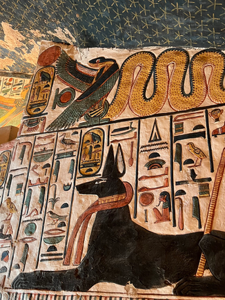 Representaciones egipcias en la tumba QV66 en Luxor