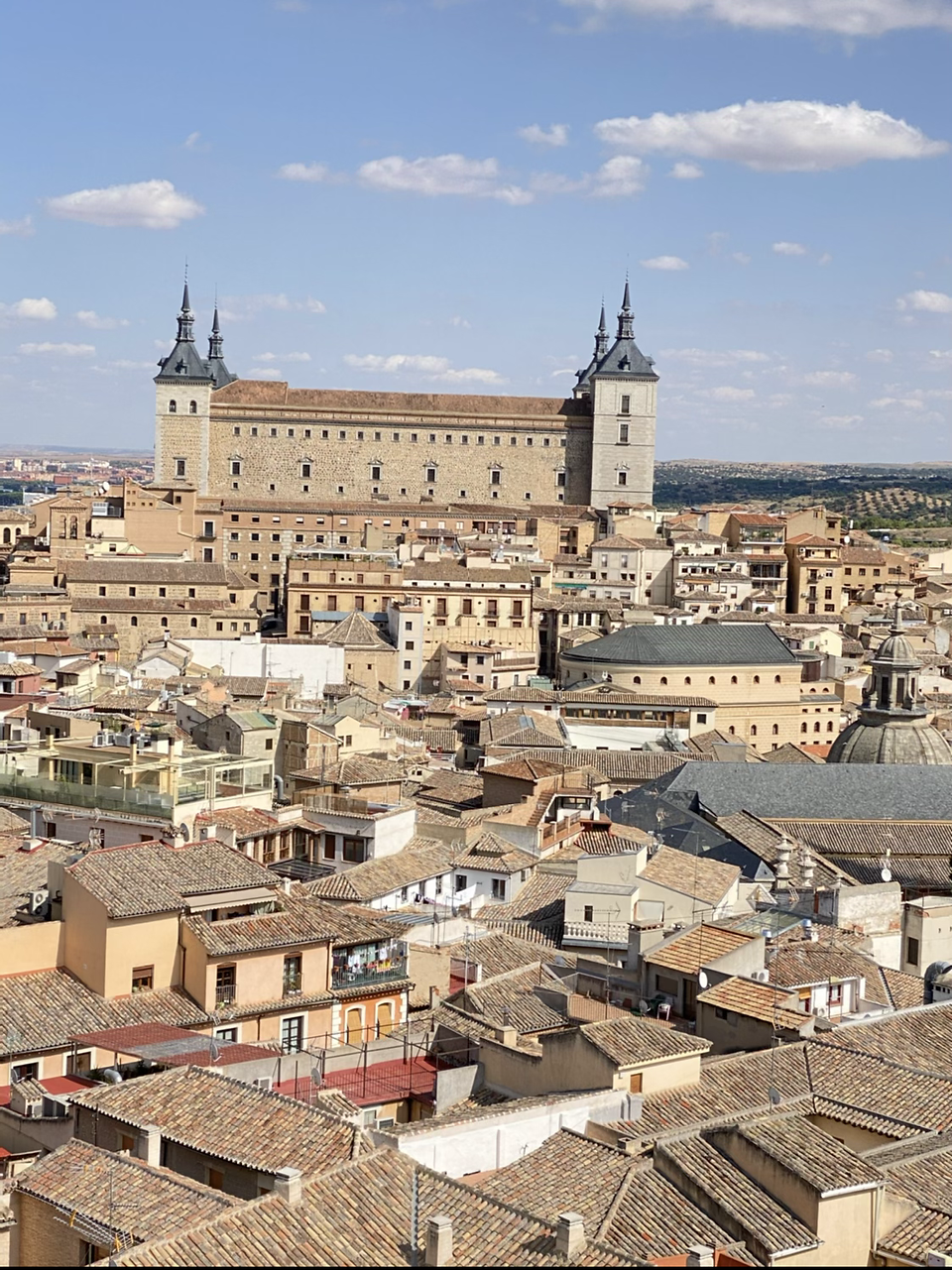 Lugares que ver en Toledo - Alcázar desde la iglesia de los Jesuitas