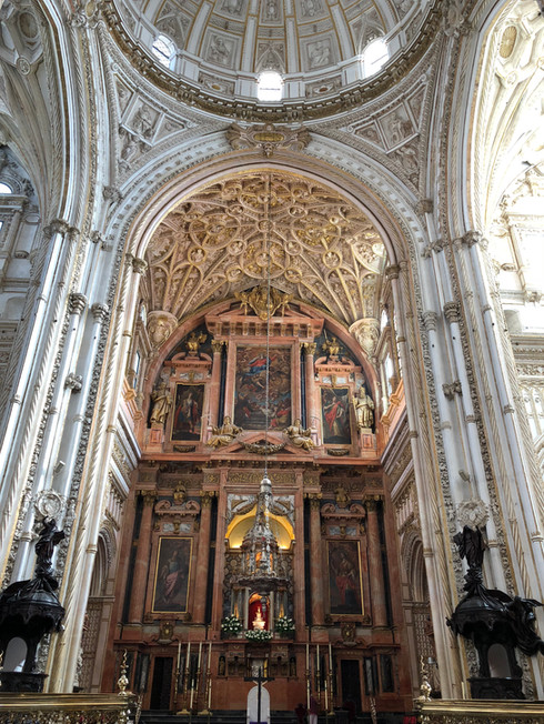 Capilla cristiana dentro de la Mezquita de Córdoba