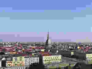 Vistas Turin desde Monte dei Cappuccini