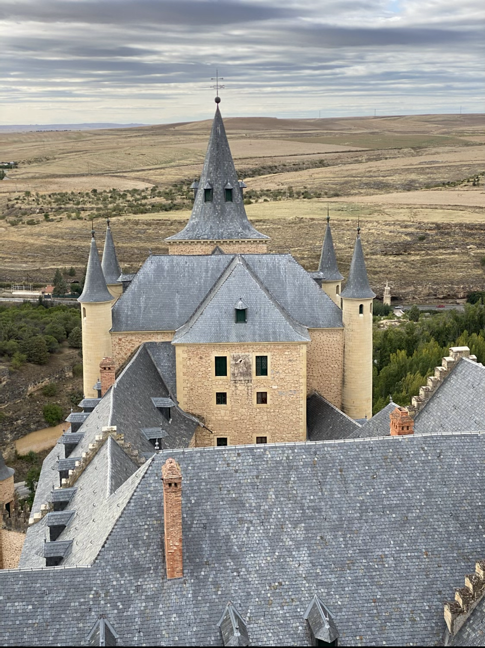 Lugares que ver en Segovia - Alcazar de Segovia desde la torre Juan II