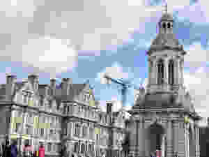 Campanario Trinity College