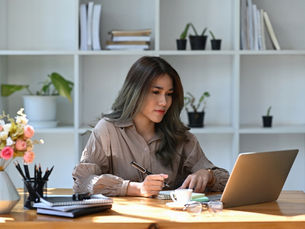 Why the UK’s Most Efficient SMBs Rely on Virtual Assistants