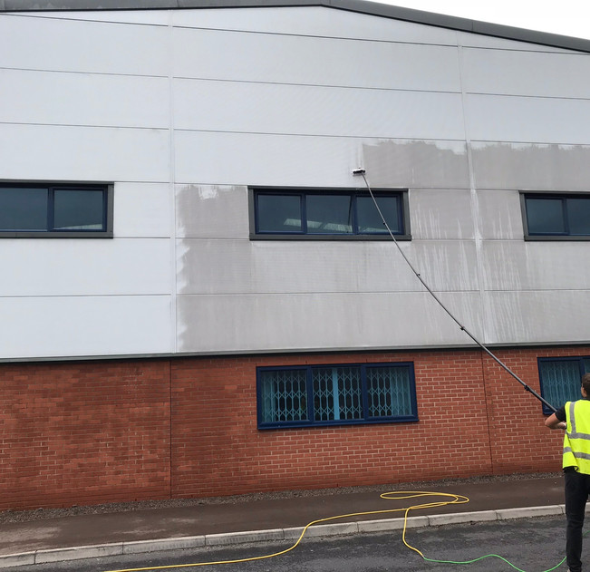 Cladding Cleaning MB Hydro Cleaning