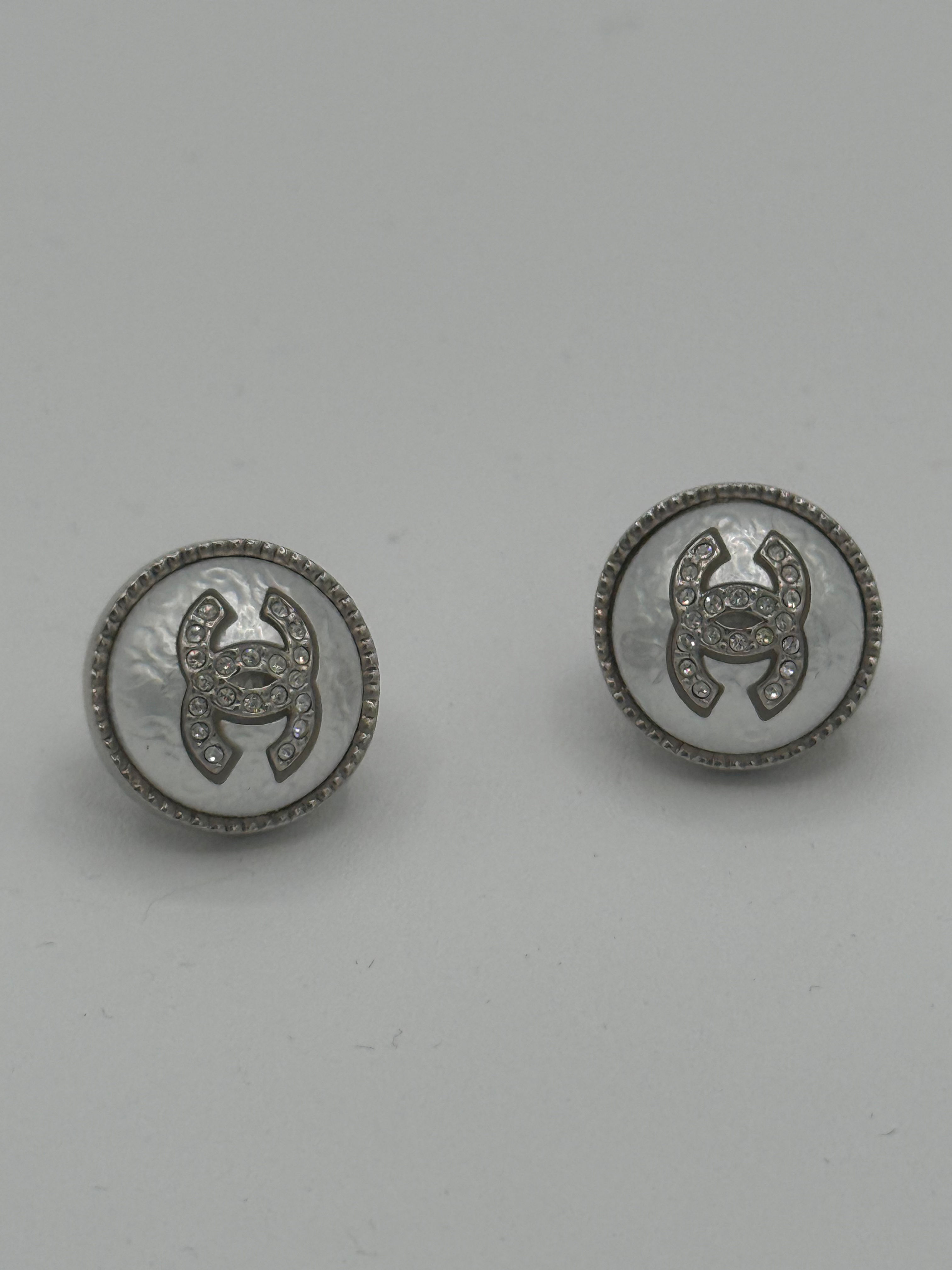 Preowned Chanel Crystal And Pearl Stud Earrings 