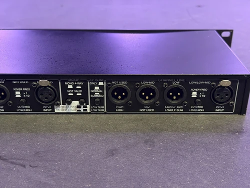 DBX 234XL Analogue Speaker Crossover | PresentDayProduction