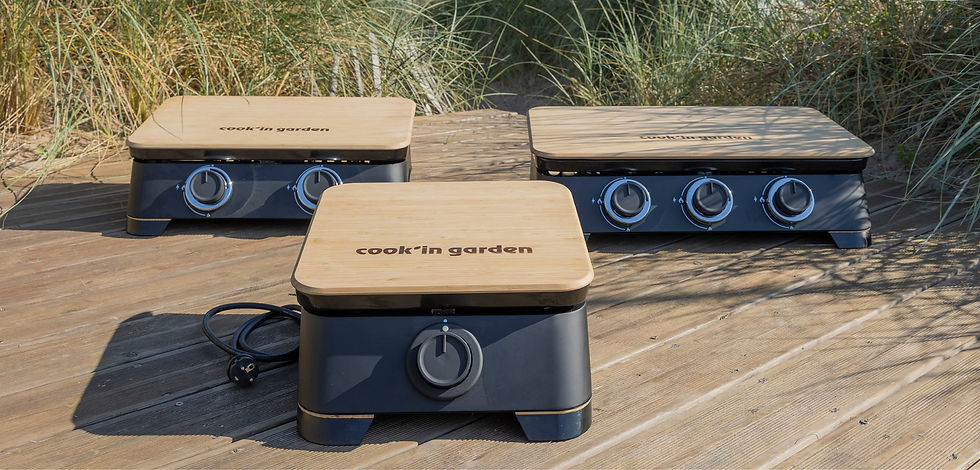 Planche gaz dune 60 SC Cook'in Garden sur desserte avec couvercle en bambou
