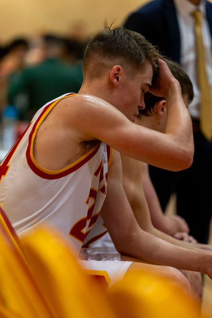 20240118 - Vars BB vs. Holy Trinity - MF - 039.jpg