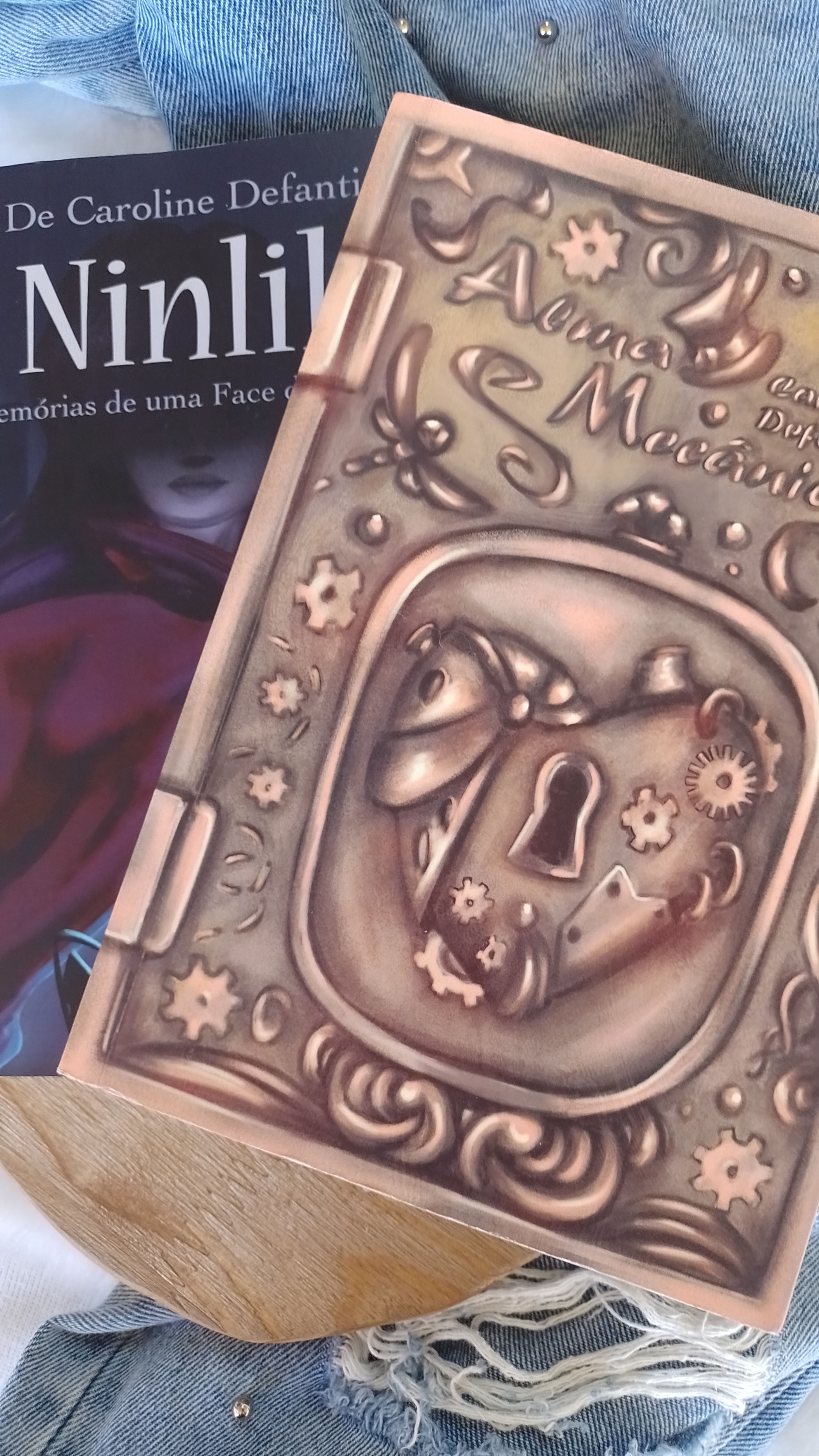 COMBO - Alma Mecânica (capa dura) + Ninlil (brochura)