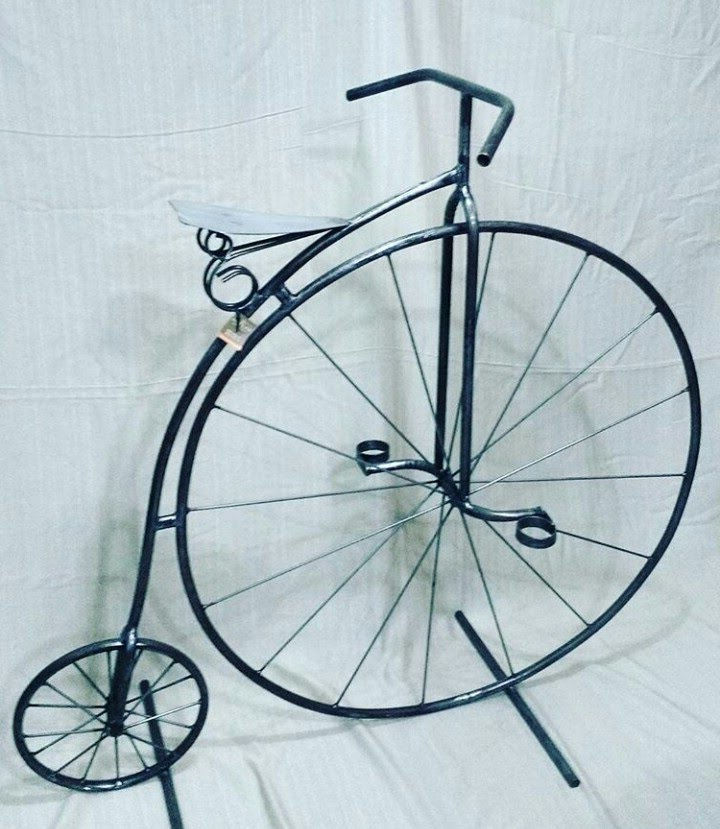Thumbnail: Bicicleta decorativa de ferro Penny