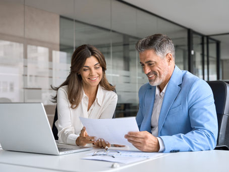 Freelance proposal consultant offering RFP response help for small businesses